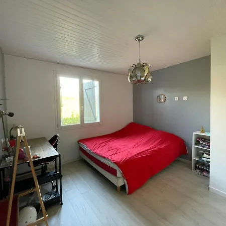 Holiday home Maison Avec Piscine Et Jacuzzi *
